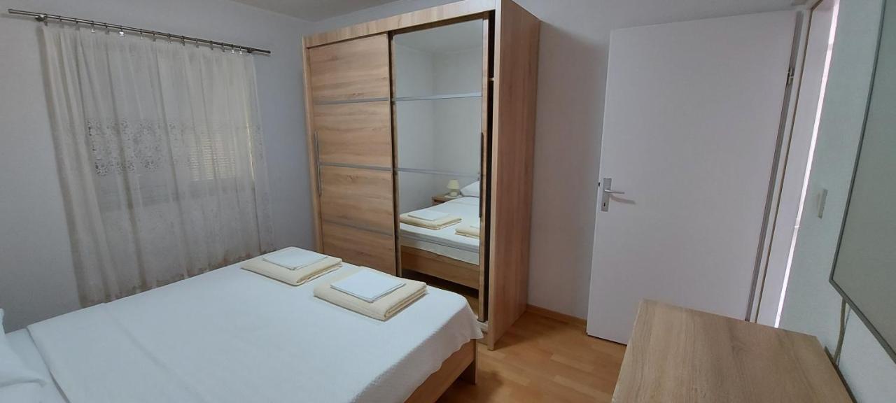 Apartment Anchi Zengg Kültér fotó